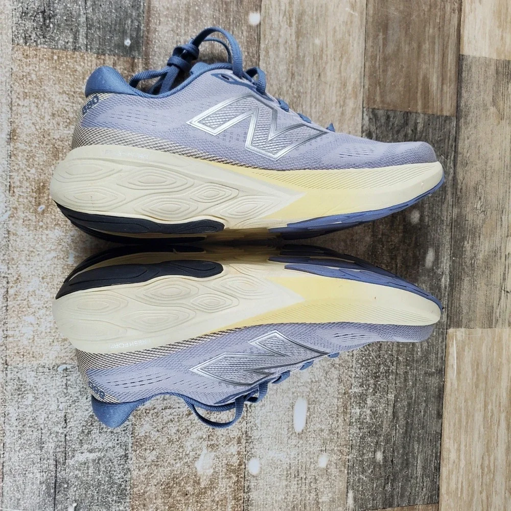 New Balance Fresh Foam X 880 v15 Womens Shoes Sz 7 B Running Pearl Gray Sneakers